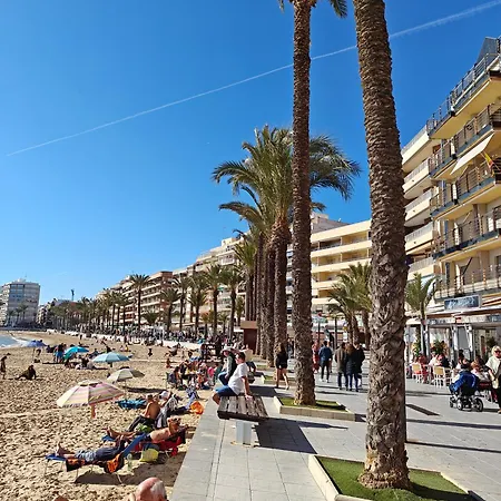 Casa Liza In La Mata 托雷维耶哈