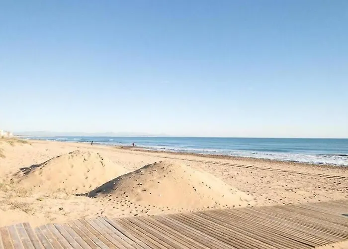 Casa Liza In La Mata 托雷维耶哈